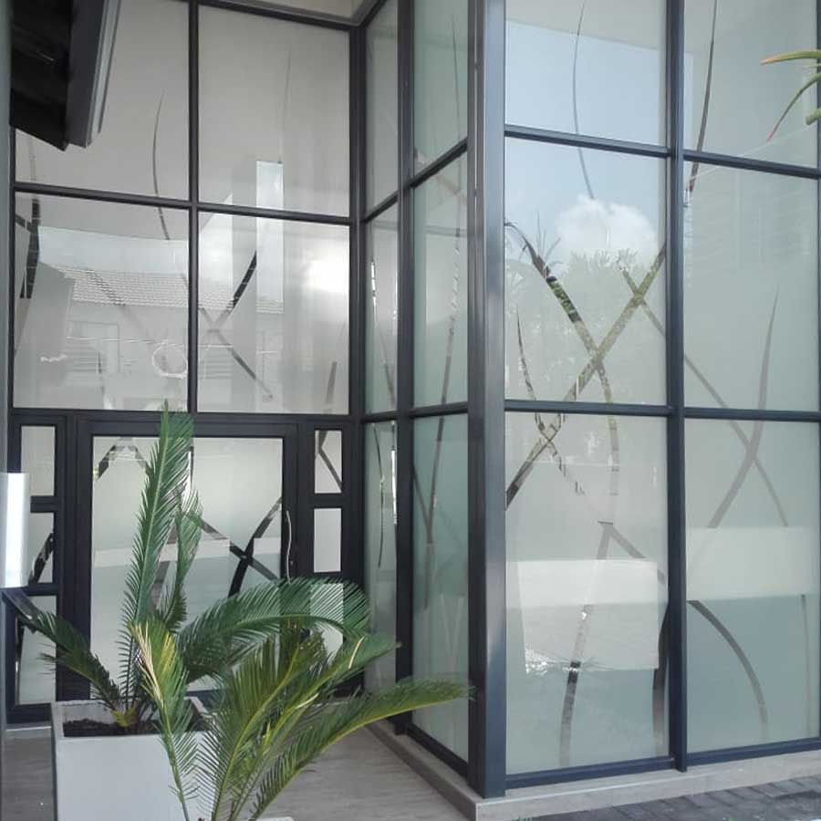 aluminium front doors